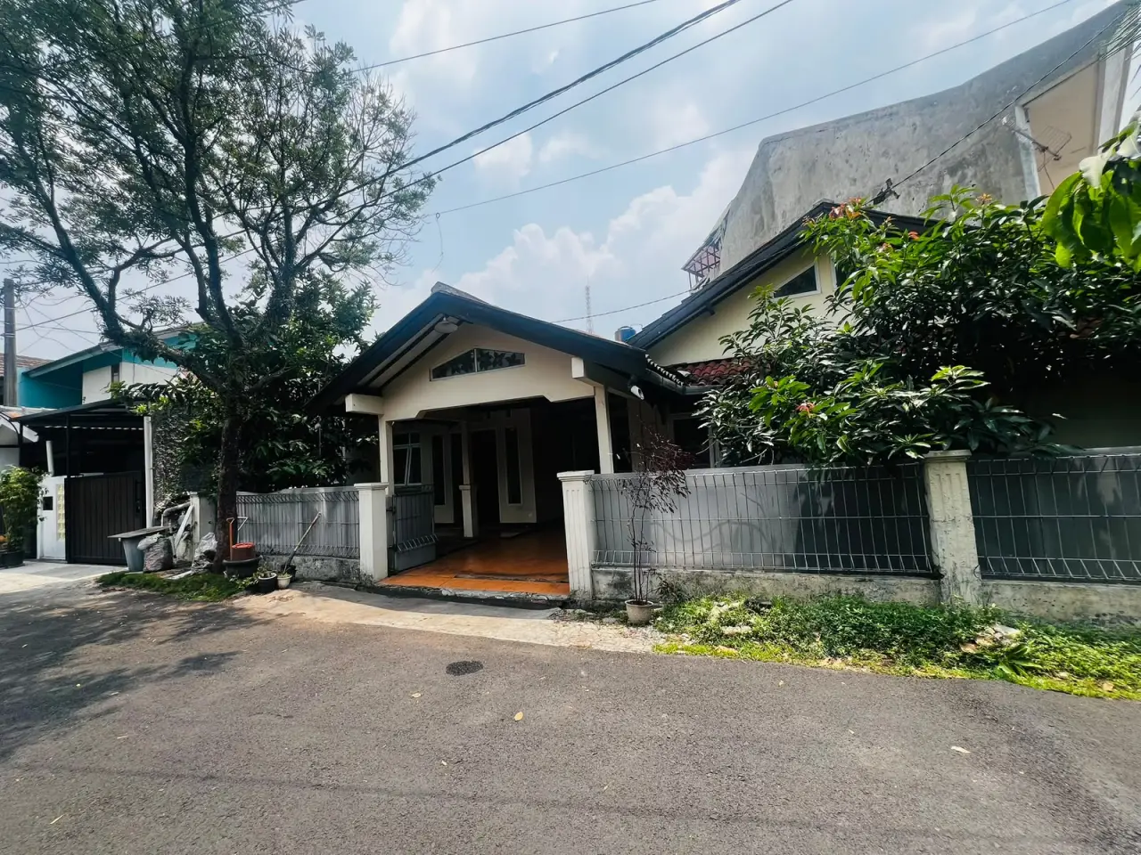 Rumah Nyaman Dijual di Pratista Antapani Bandung